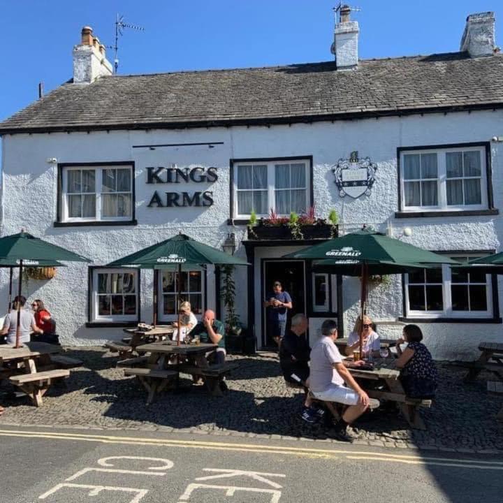 The Kings Arms Hotel คาร์ทเมล ภายนอก รูปภาพ